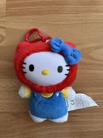 Süsser Hello Kitty Anhänger mit Kapuze, neuwertig!