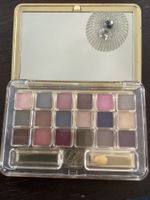 Estée Lauder  18 Deluxe eyeshadow compact