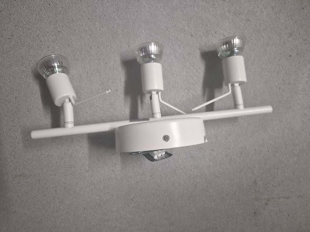 Lampen: IKEA Deckenstrahler / Wandspot 2x – Gebraucht aus Melchnau von Rhabarber_98