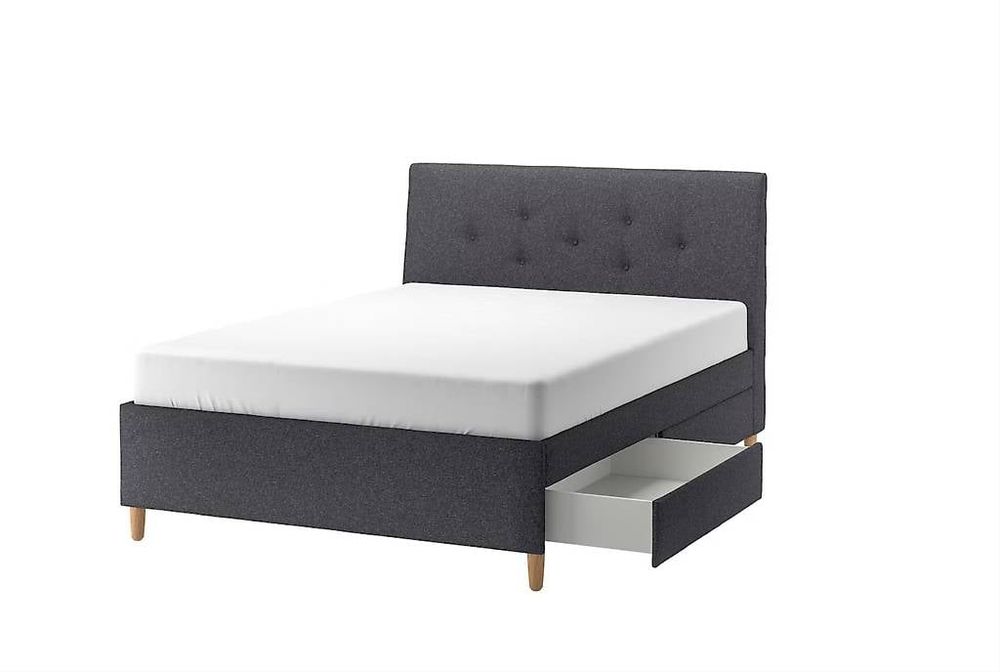 Ikea Bett hot gebraucht zur verkaufen.