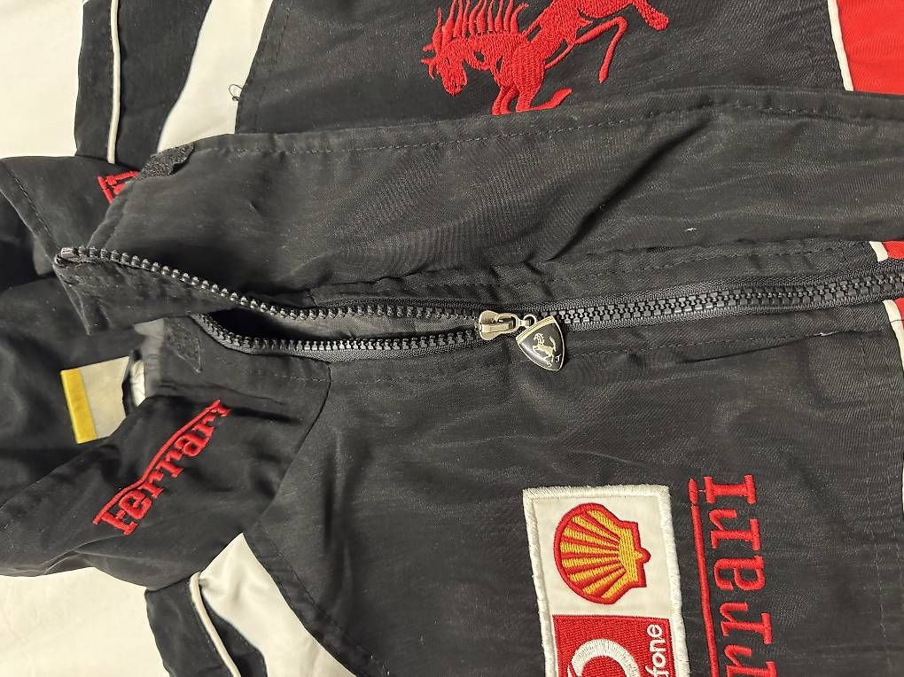 Ferrari Giacche: schwarz Ferrari vintage bomber jacket – Usato da Zürich venduto da refg7 3