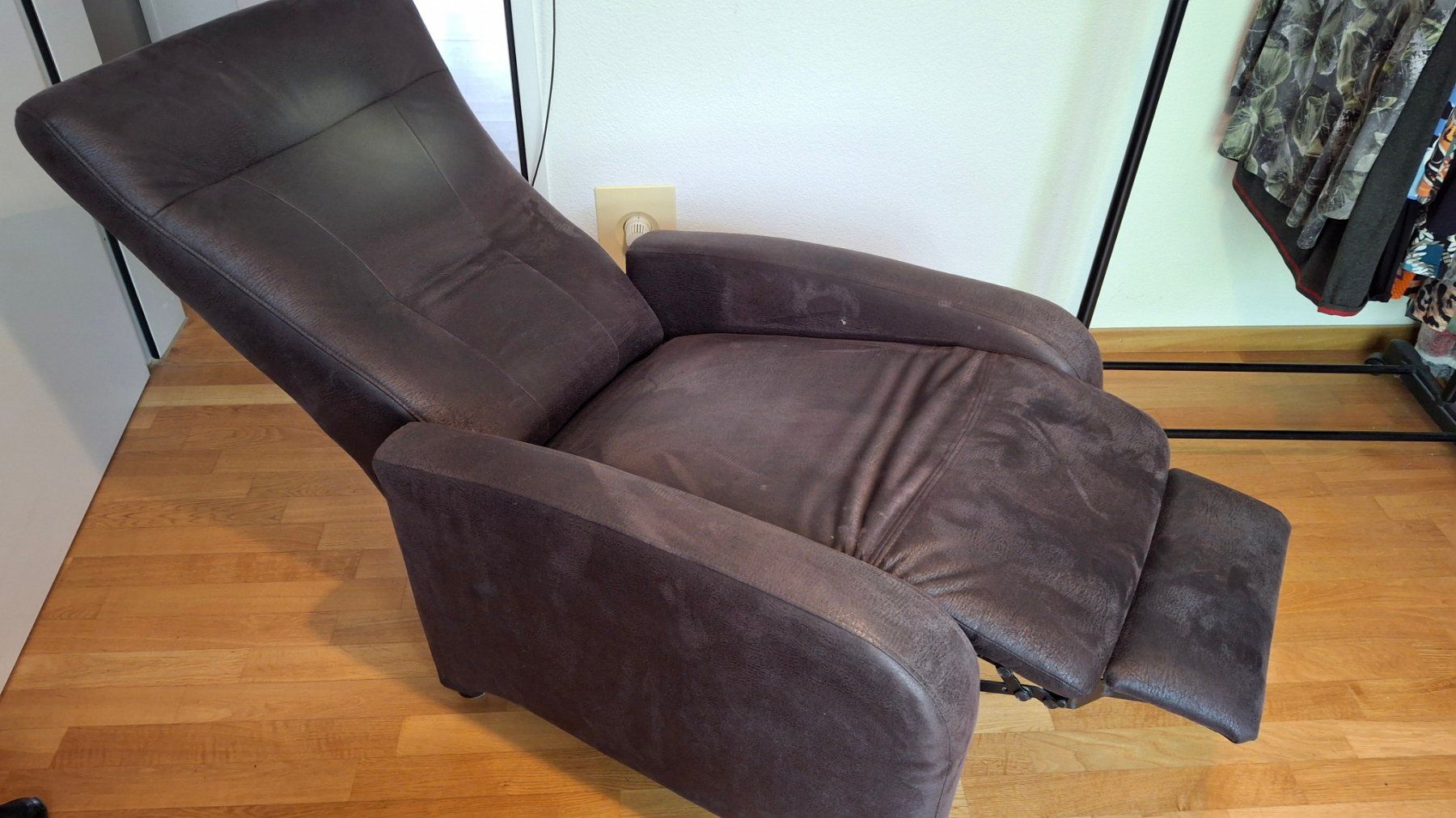 Poltrone: Rauhleder Sessel – Usato da Othmarsingen venduto da Sush1 3