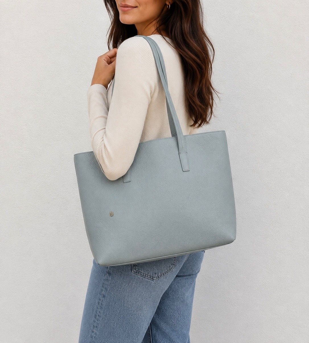 Bally Taschen für Damen: Bally Shopper hellblau – Gebraucht aus Bottmingen von ana_5hrv