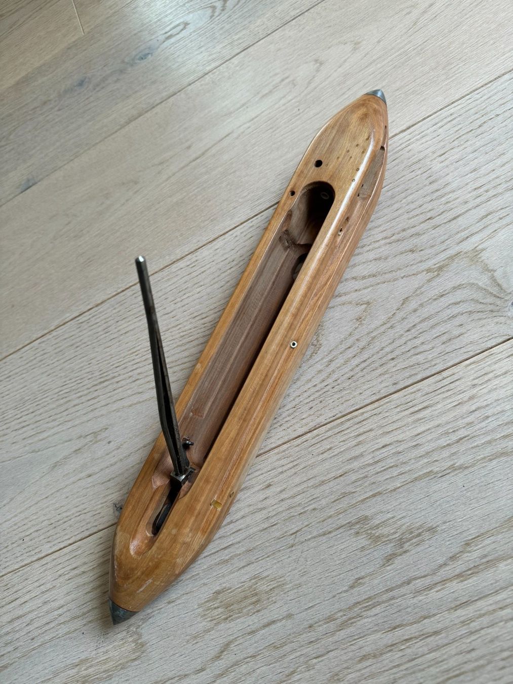 Webrahmen: Weberschiffli Holz   44 cm lang – Gebraucht aus Siebnen von Trans-Am 1