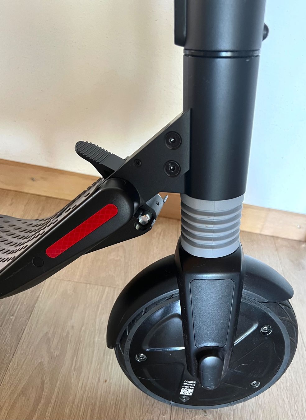 Segway Kickboard: Segway-Ninebot KickScooter ES1 – Usato da Dietikon venduto da ami_ri28 2
