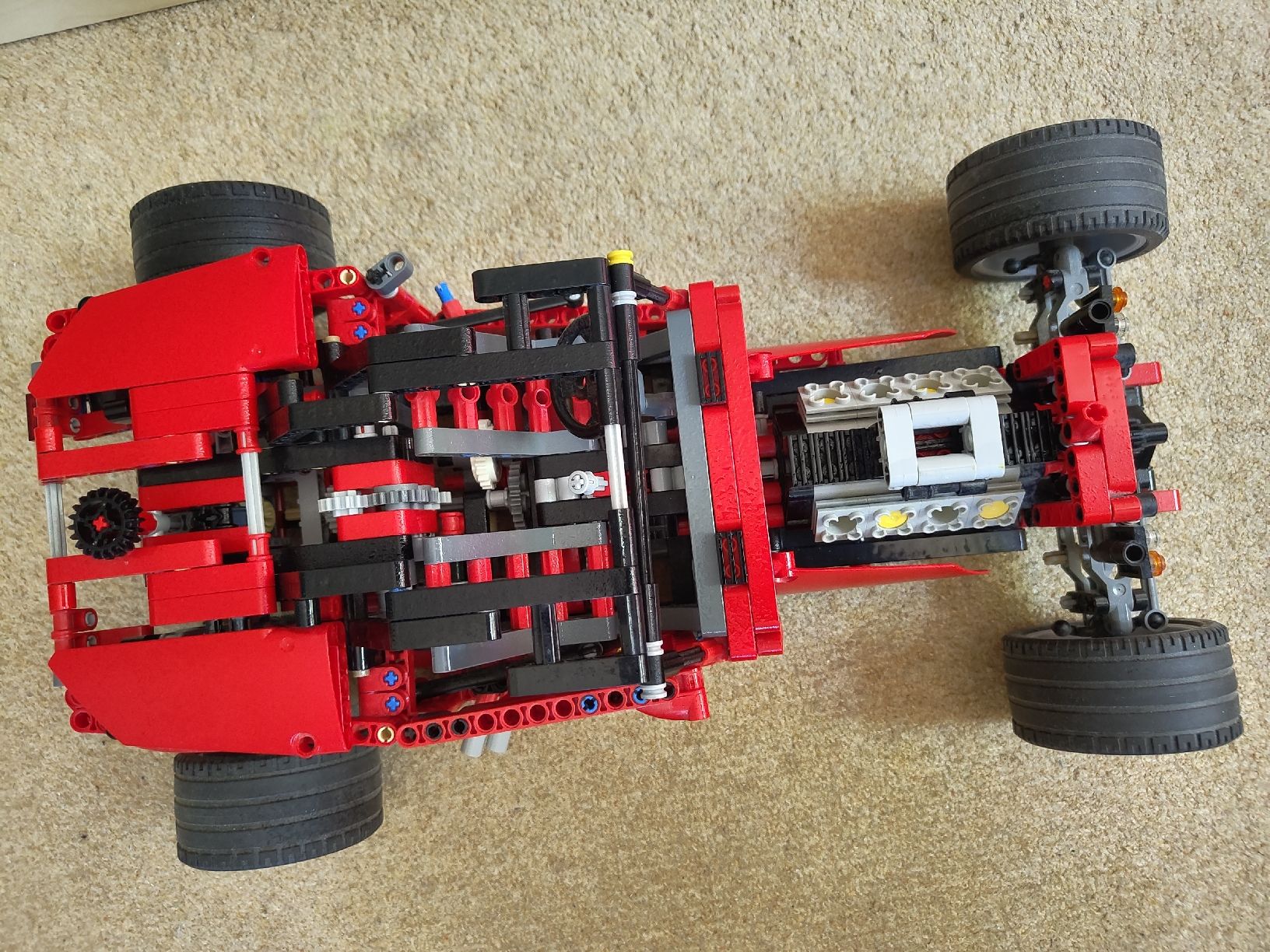 Lego Kit di costruzioni: LEGO Technic Super Car Set -  8070 – Usato da Glattbrugg venduto da har_jgc7