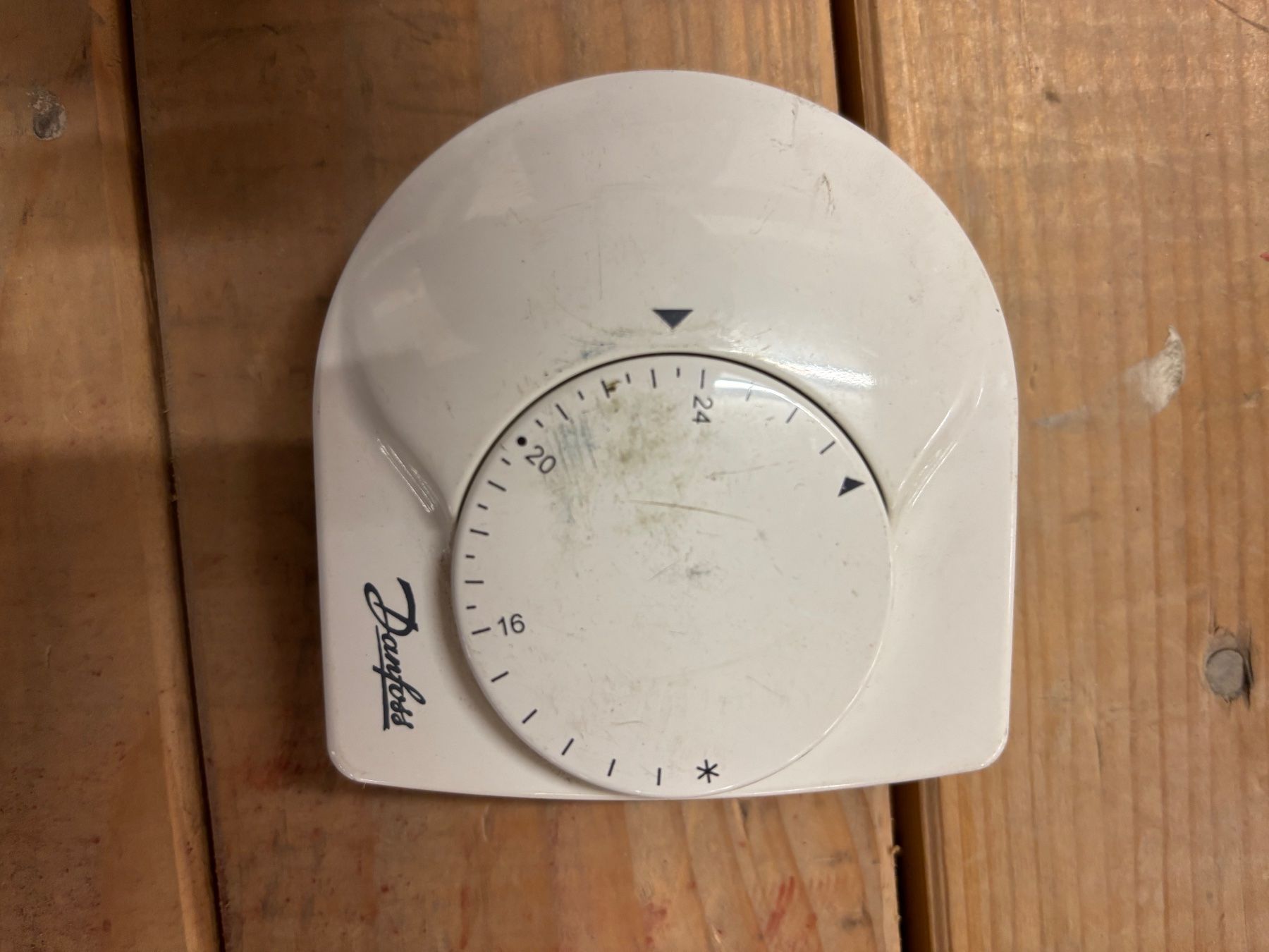 Danfoss Misurare: Danfoss ALPHA Thermostat 230V Standard – Nuovo (secondo la descrizione) da Bern venduto da Phoo_oonix 2