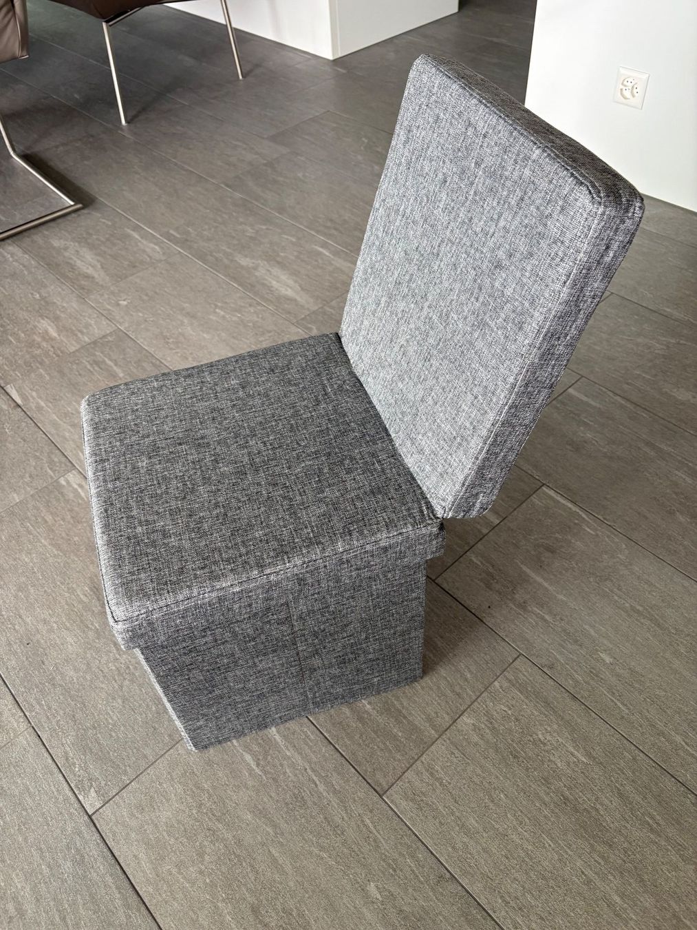 Hocker: Hocker, klappbar – Gebraucht aus Wetzikon ZH von XERA02 2