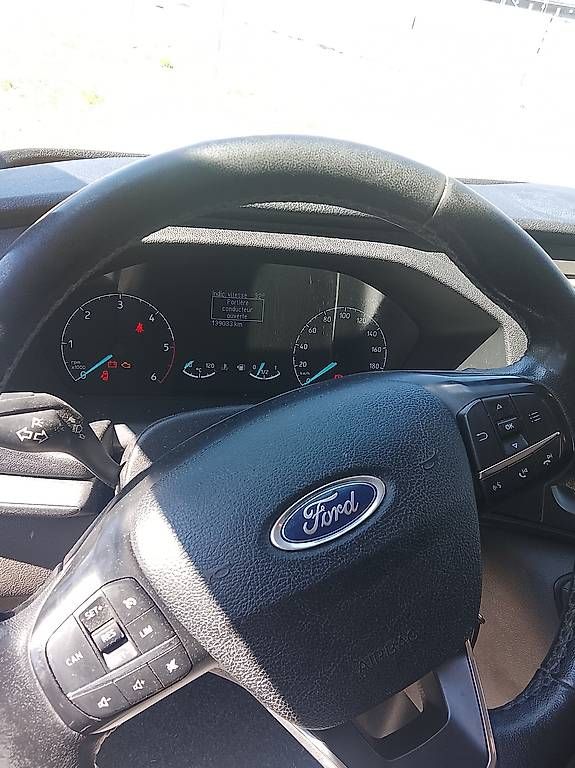 Veicoli commerciali: Ford transit custom  – Usato da Mont-sur-Lausanne venduto da ivo_ck55 2