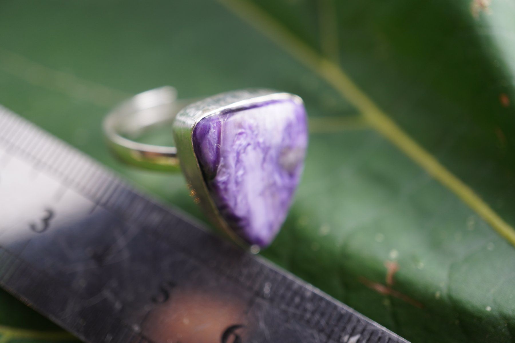 Mineralien & Heilsteine: Charoit    ring Grösse  Variabel     (Räumung!) – Neu und originalverpackt aus Eschenbach SG von topstone 3