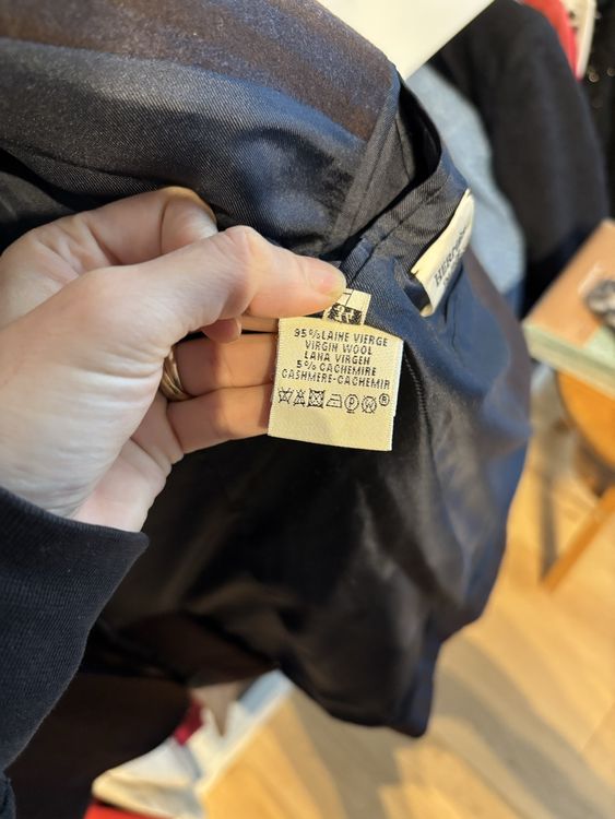 Hermès Ensembles & Tailleurs: Hermes Paris - Wool Cashmere Blazer Gr 34 – D'occasion à Lugano par sar_hz5j 5