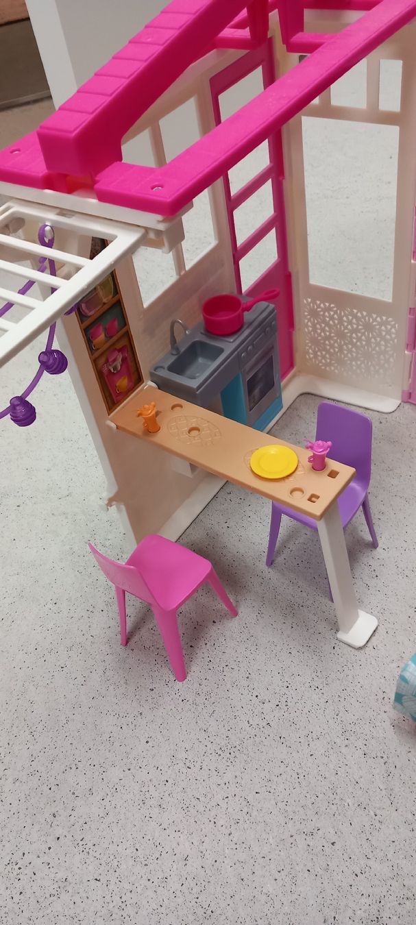 Bambole: Barbiehaus  mit Barbie – Usato da Bünzen venduto da kalink 2