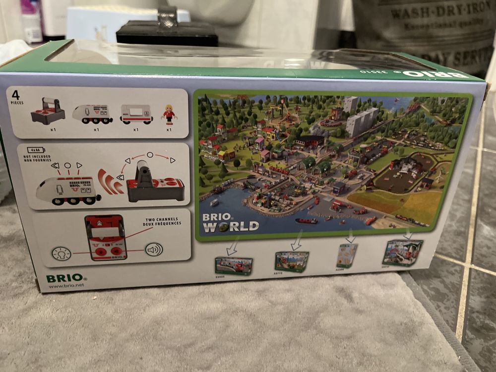 Brio Jouets: BRIO World RC Travel Train 33510 - Brand New in Box! 🚄🌲 – Neuf avec emballage d'origine à Olten par Barbara_ELTE 2
