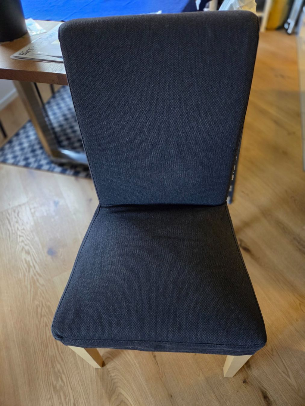 Ikea Sedie: 4 BERGMUND Stühle Eichenachbildung/Gunnared mittelgraublau – Usato da Therwil venduto da sunneblumen