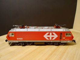 Märklin H0 E-Lok Re 4/4 SBB 10103 AC Digital  ( 57 )