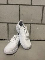 Adidas Court weiss