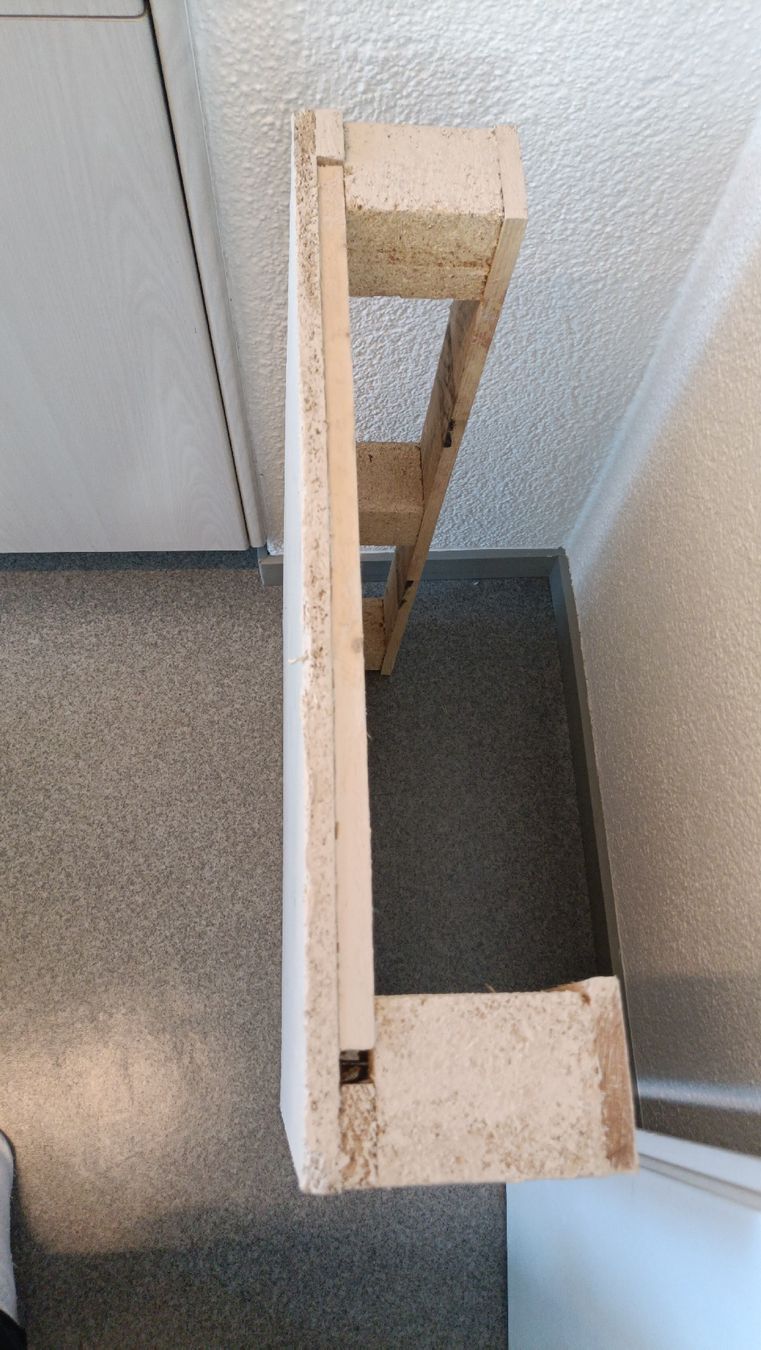 Pallets: 1 x Europalette – Usato da Dübendorf venduto da Me_sa 2