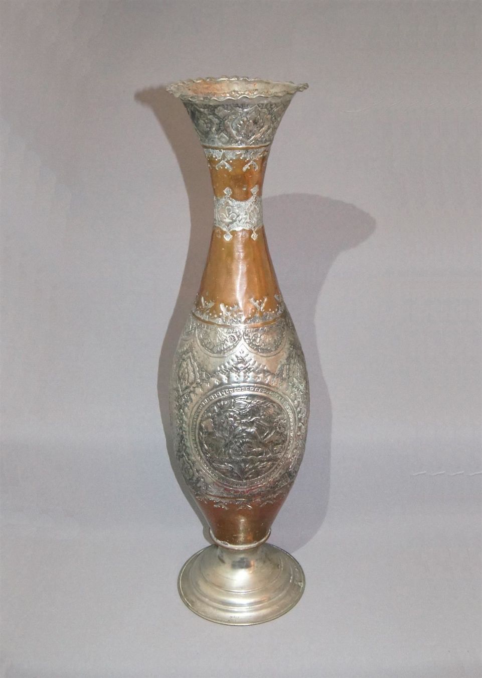 Vasi & Recipienti: Riesige Orientalische Kupfervase – Usato da Geroldswil venduto da ARTEFACTO 1
