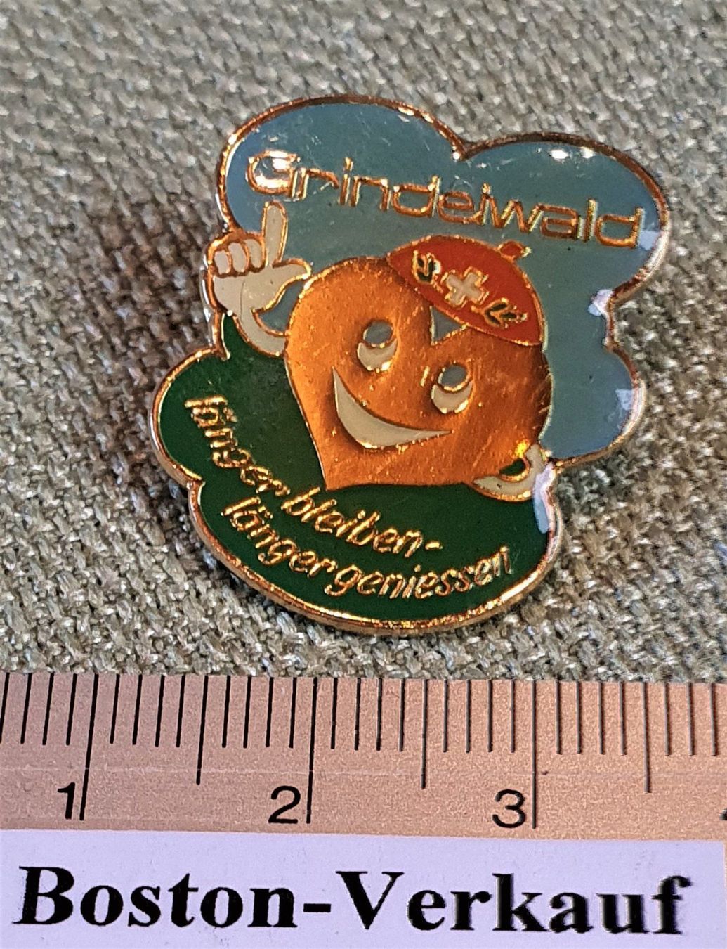 Placchette & Badge: B190 - Pin Grindelwald Schweiz Herz – Usato da Reinach BL venduto da Boston-Verkauf 2