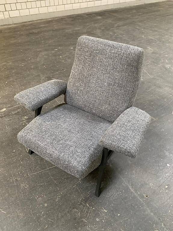 Poltrone: Design Sessel Hall von ARFLEX  – Usato da Seengen venduto da Giho 3