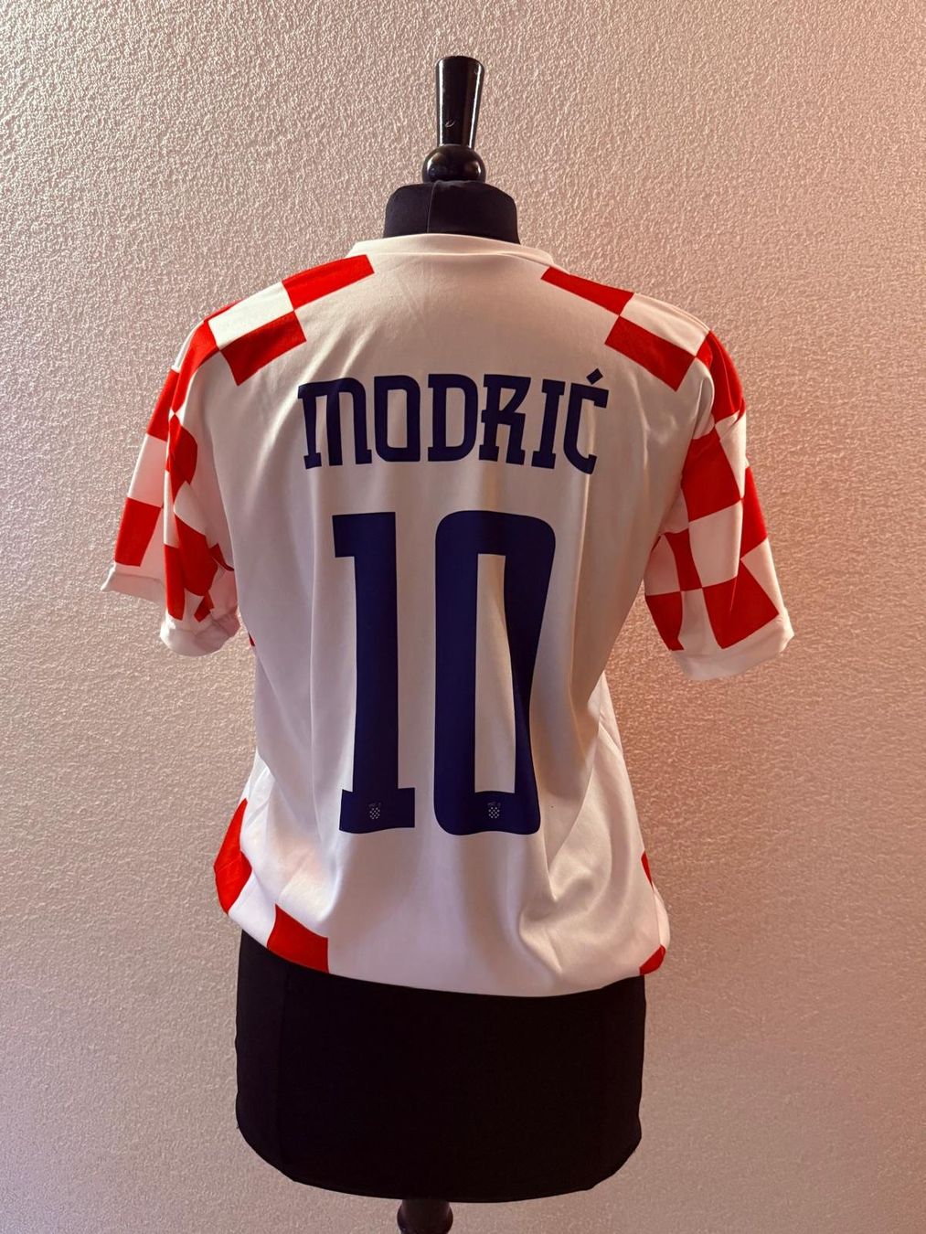 T-shirt: T-Shirt – Nuovo (secondo la descrizione) da Oberbalm venduto da M32V4 2