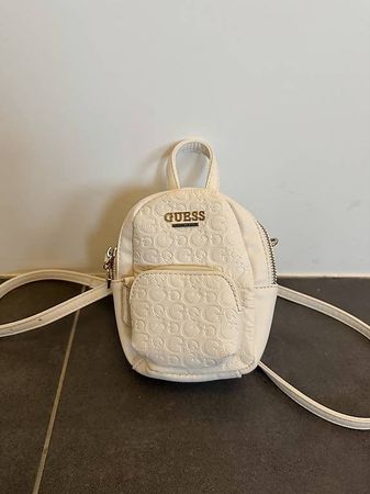 Mini sac à dos Guess blanc monogrammé  Neuf