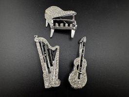 3 Vintage/Retro Broschen – Musikinstrumente mit Strass
