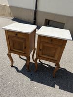 Nachttisch Paar Holz Marmorplatte antike Stil guter Zustand