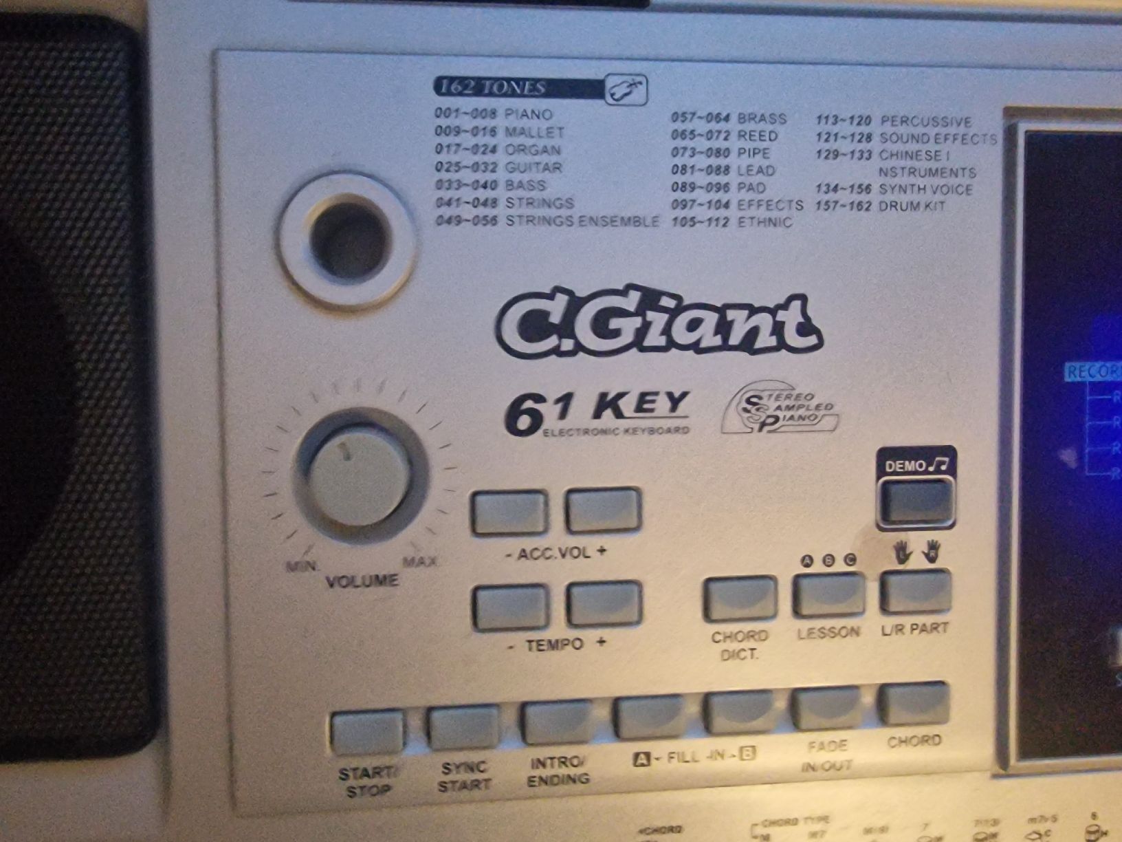 C.Giant Strumenti musicali: Keyboard C.Giant – Usato da Pratteln venduto da Zifah1971 3