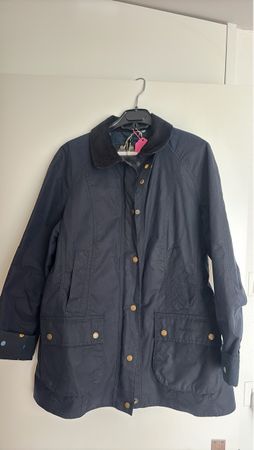 Barbour Damen Jacke dunkelblau Grösse 40 nie getragen