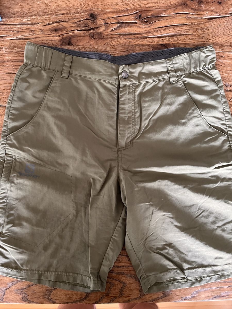Salomon Pantaloni: Salomon Outdoor Shorts – Usato da Chur venduto da Mbadimeischter