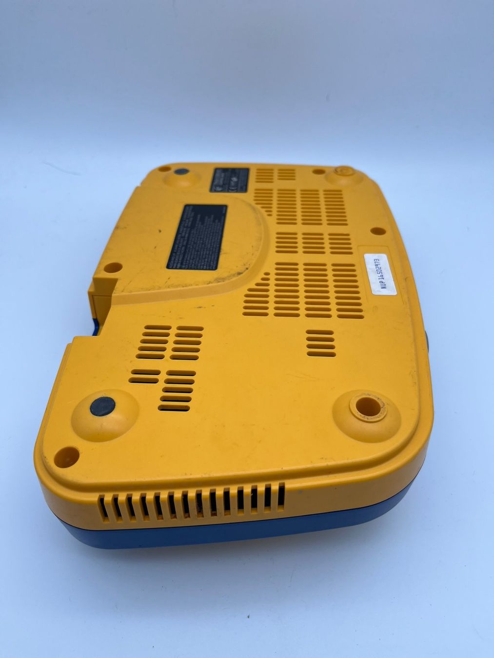 Nintendo Konsolen: Nintendo 64 Pikachu Special Edition + Controller N64 Pokemon – Gebraucht aus St. Gallen von  4