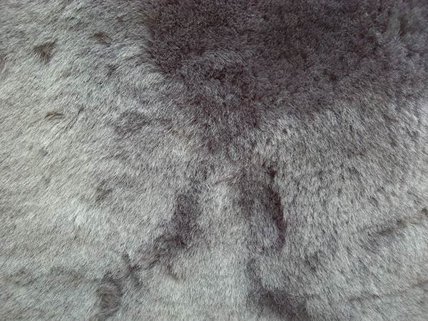 Sgabelli: Lammfell Hocker Grey – Nuovo e nell'imballaggio originale da Arbedo venduto da patagonialeatherrugs 2