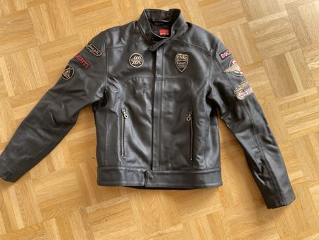 Schöne Ducati (Dainese) Lederjacke Herren Grösse M gebraucht