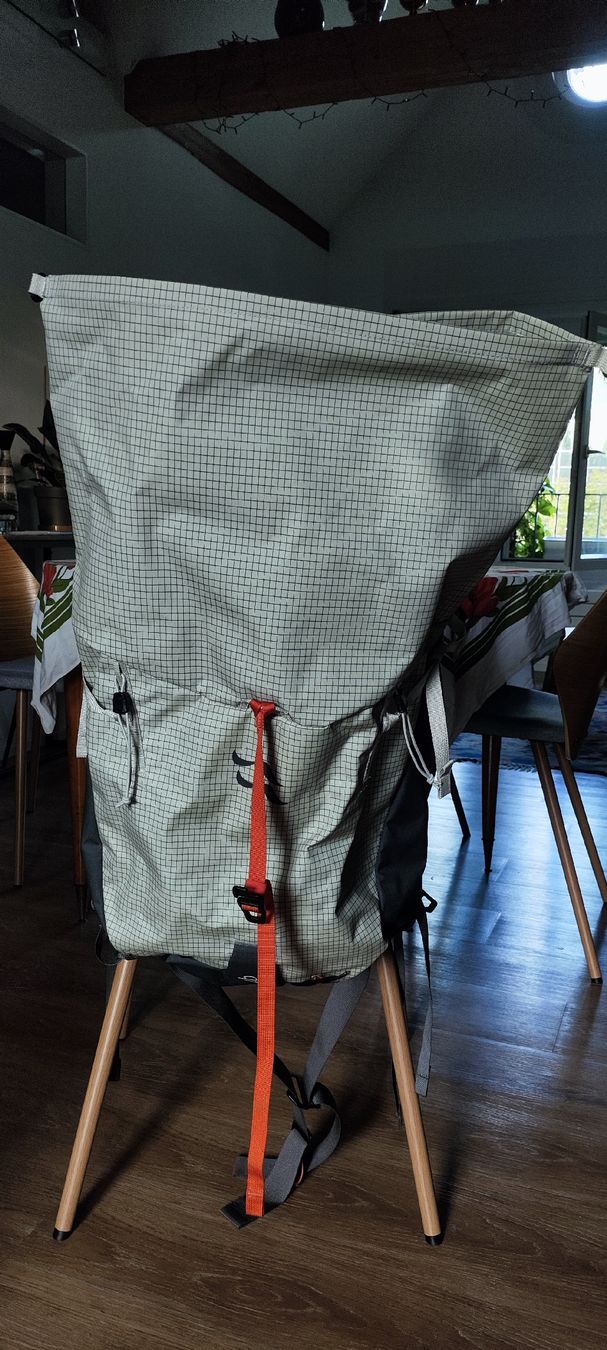 Lowe Alpine Zaini: Lowe Alpine Latok 38L Klettersrucksack – Nuovo (secondo la descrizione) da Winterthur venduto da Ajcps 5
