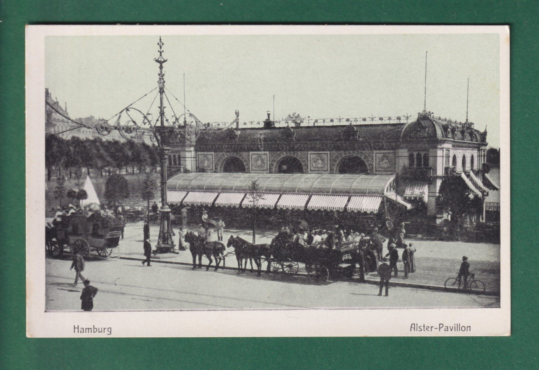 Ansichtskarten: HAMBURG - Alster-Pavillon - Kutsche – Gebraucht aus Pully von nicecards-shop