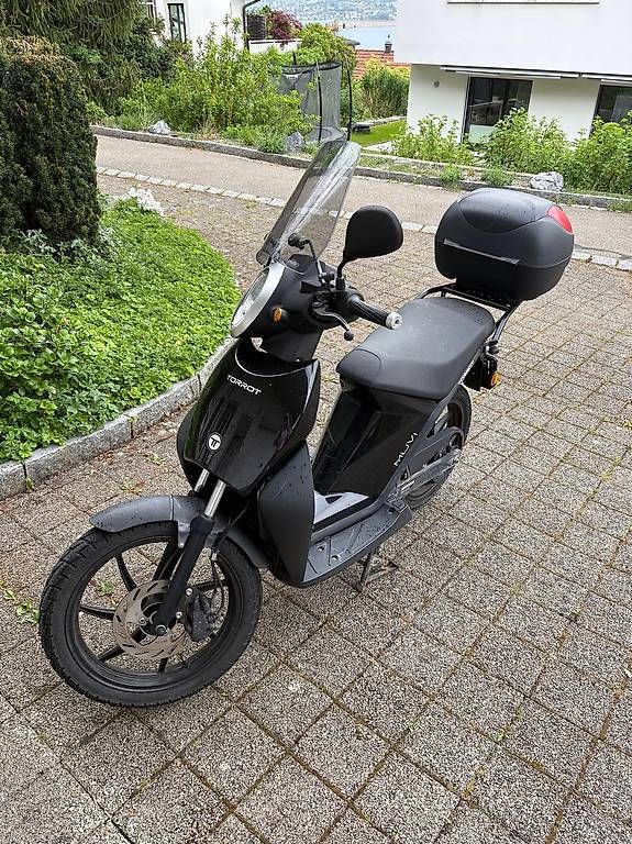 Scooter: Torrot Muvi City Elektromotorroller Schwarz – Difettoso da Wädenswil venduto da Masos72 1