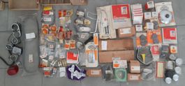 HARLEY-DAVIDSON Ersatzteile + Satteltaschen mit Halterung +