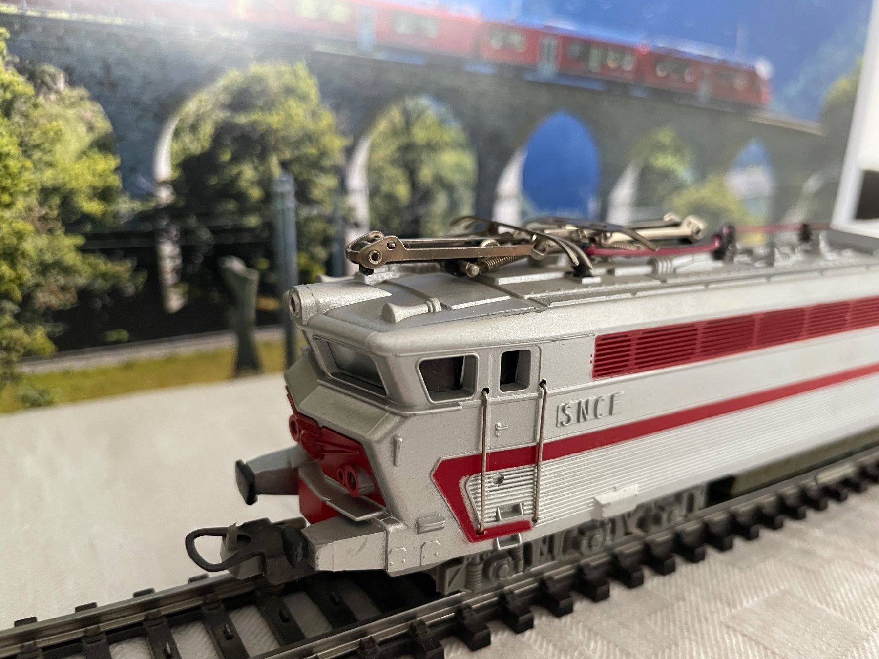 Lima Modellini di ferrovie: Lima HO E Lok SNCF 40101 – Usato da Rorschach venduto da Karotten 2