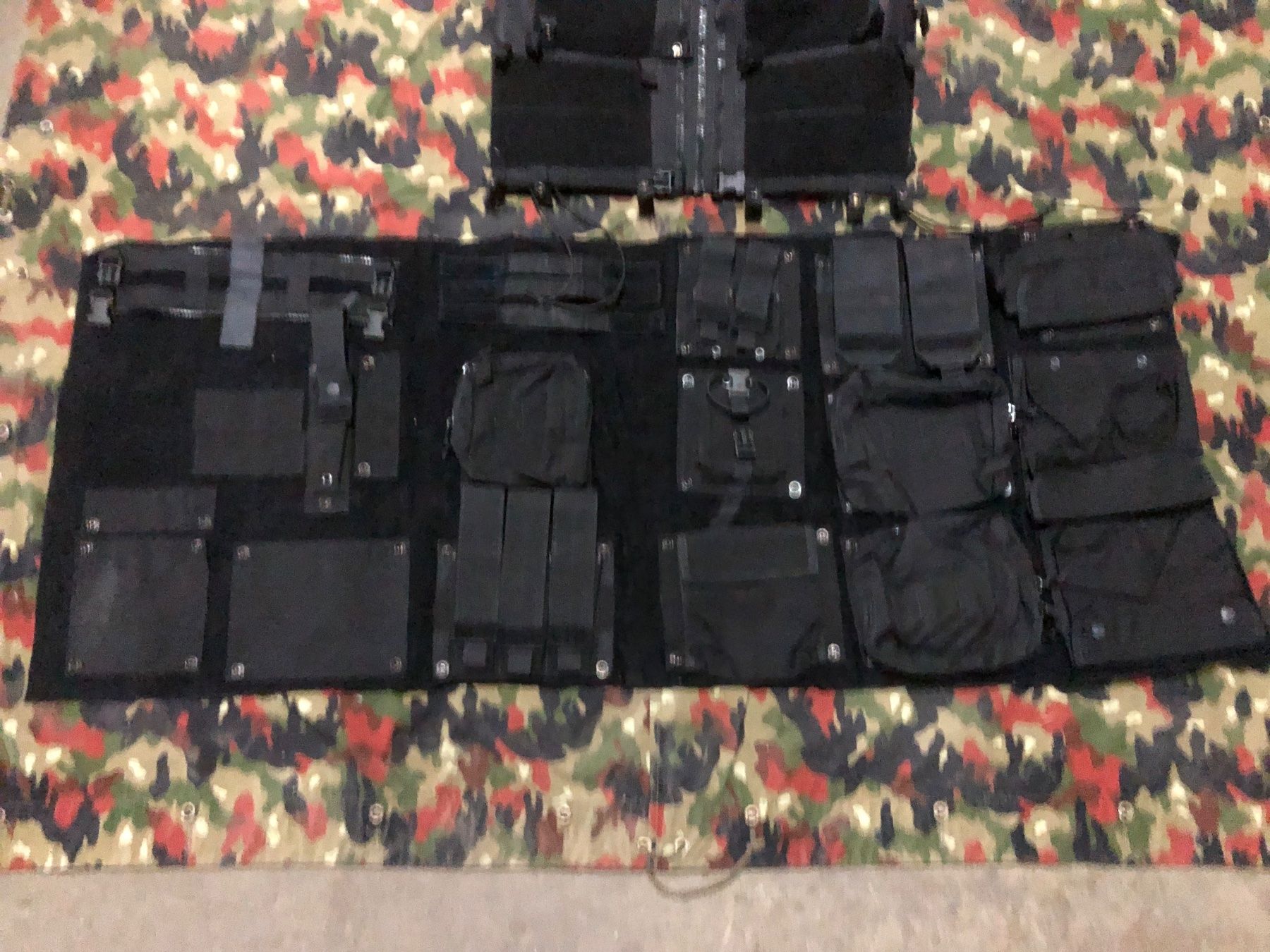 Schweizer Armee Uniformen: Armee Polizei Einsatzweste MP Militärpolizei Grenadier KSK – Gebraucht aus Madiswil von TEMISO 4