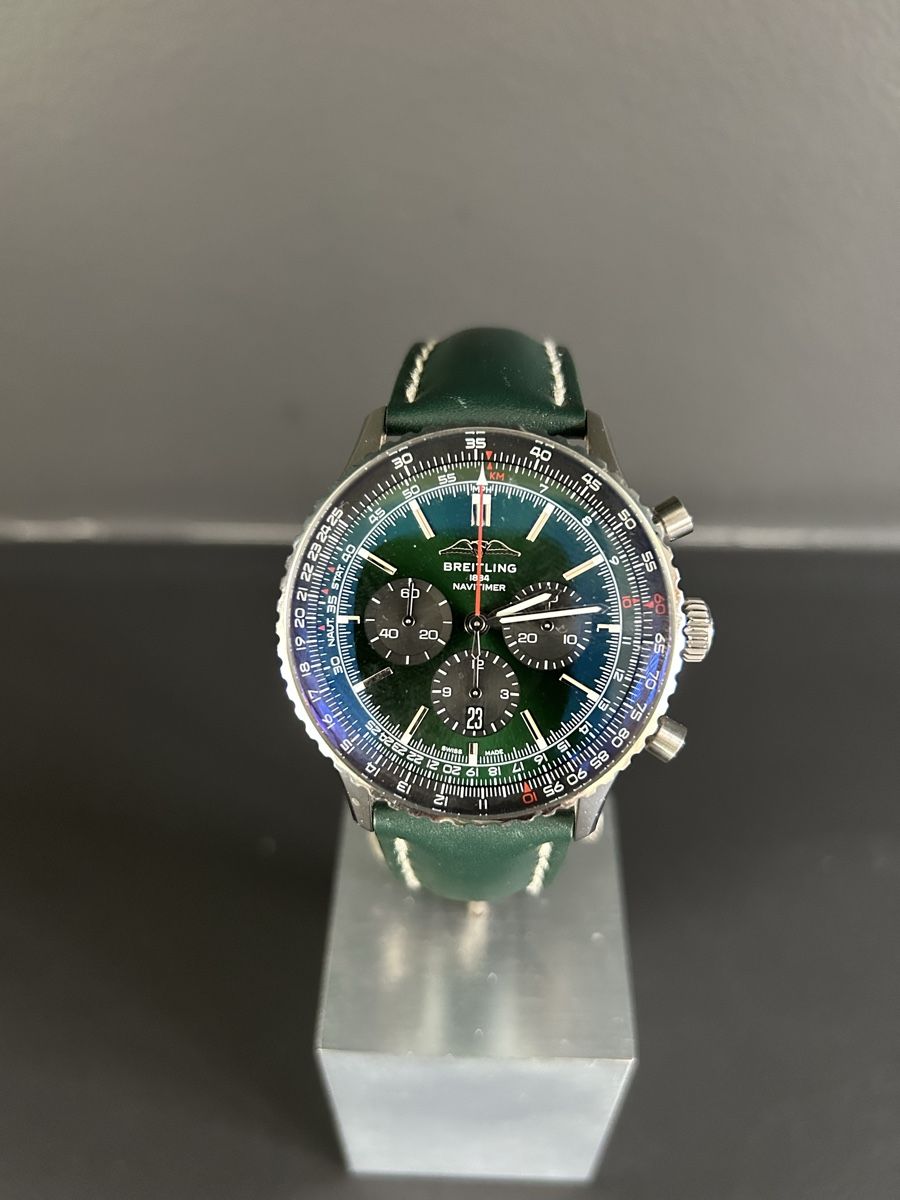 Breitling Orologi: Breitling 1B 01 Chronograph 46 – Usato da Stansstad venduto da Penne0 1