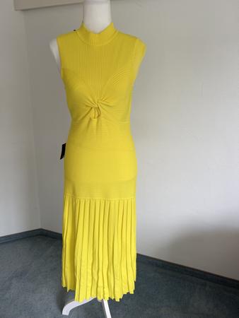 Neues, gelbes Sommerkleid, Grösse M, nie getragen!