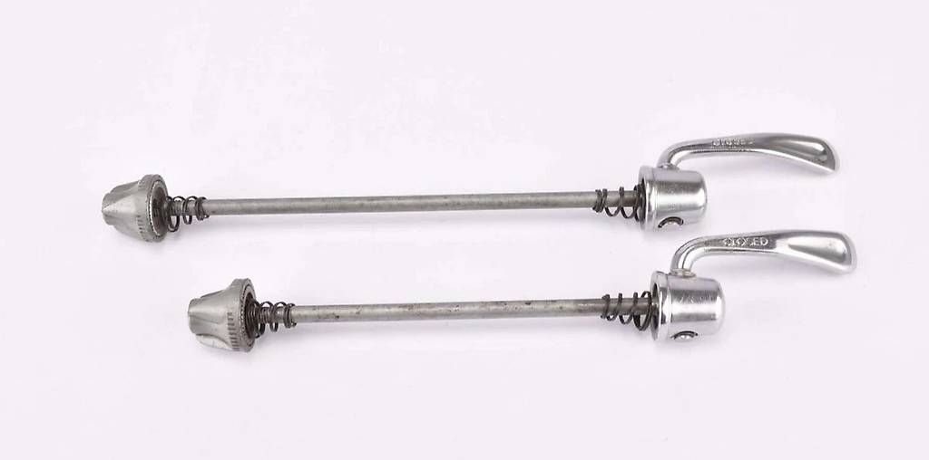 Campagnolo Ersatzteile: Campagnolo Schnellspanner Rennrad 100/130 quick release set – Gebraucht aus Grenchen von stilvortalent71
