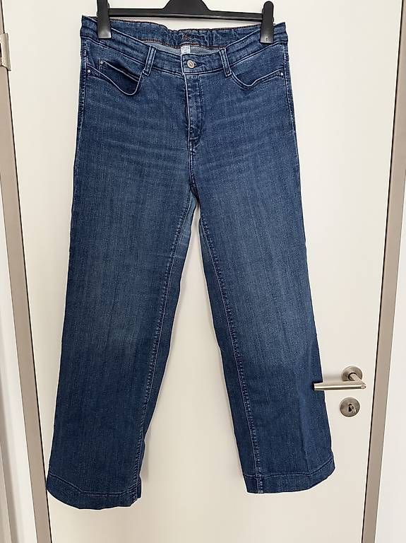 Jeans: MAC Dream Jeans  – Usato da Wil SG venduto da ell_zj57