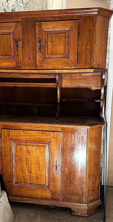 Büffets: vaisselier ancien – Gebraucht aus Yverdon-les-Bains von Vietnet 1