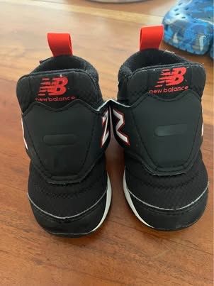 New Balance Scarpe per ragazzi: 3x Marken Baby Schuhe  – Usato da St. Gallen venduto da Emifrei 4
