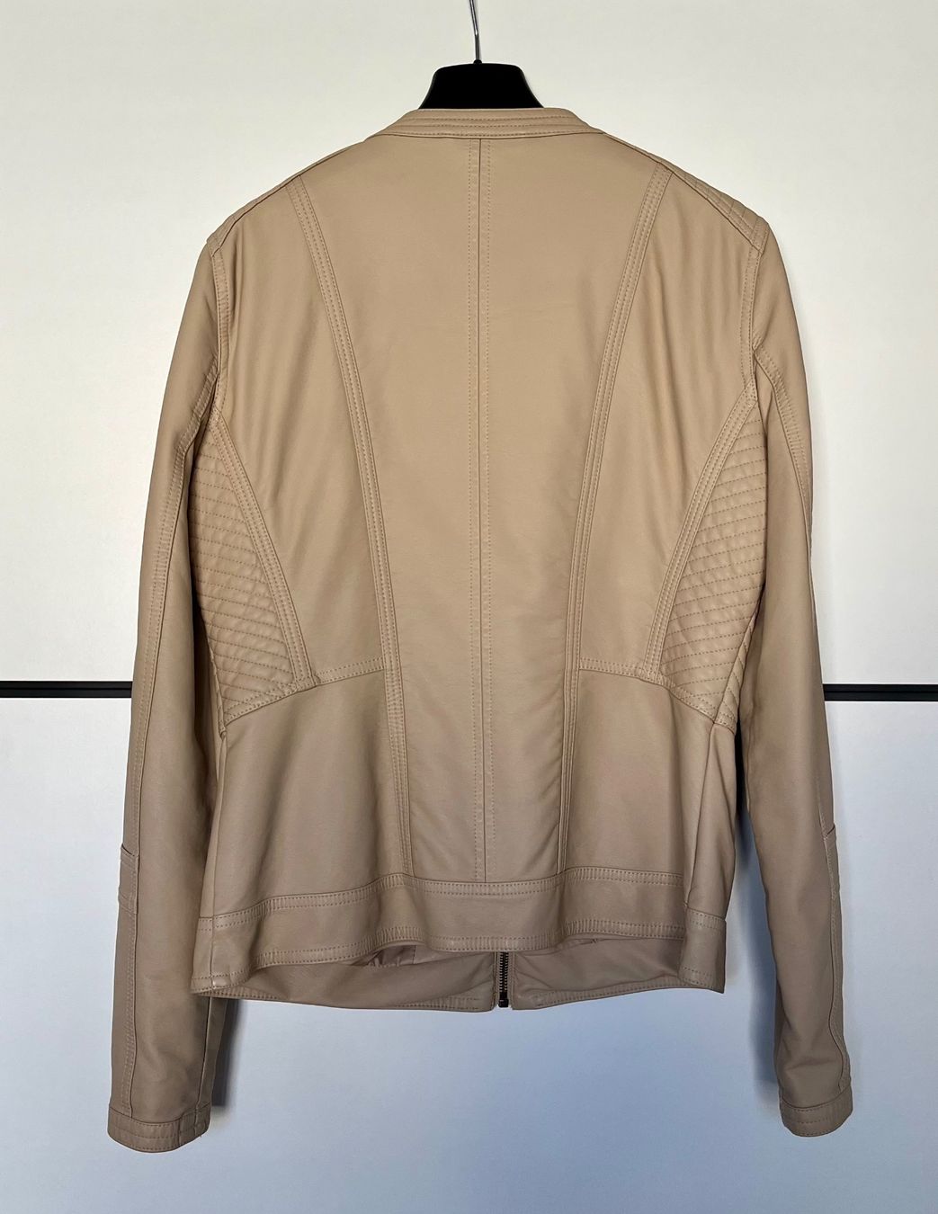Giacche: Blouson beige Soya concept taille 38 – Nuovo (secondo la descrizione) da Le Crêt-p-Semsales venduto da staglione69 1