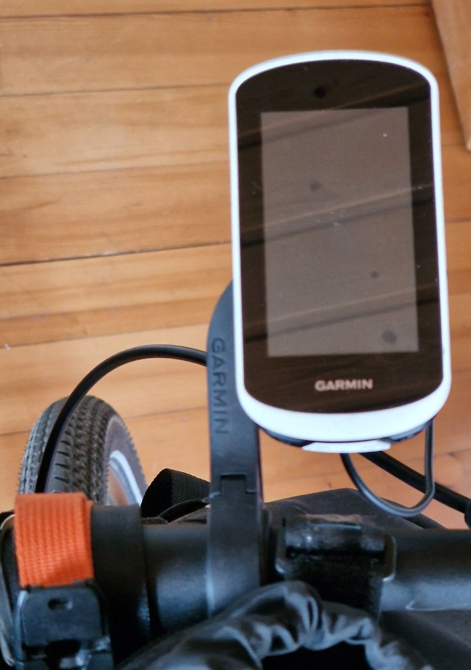 Garmin Computer & Strumenti di misurazione: Garmin Edge Explore 2 Power Bundle – Usato da Zürich venduto da Patusc
