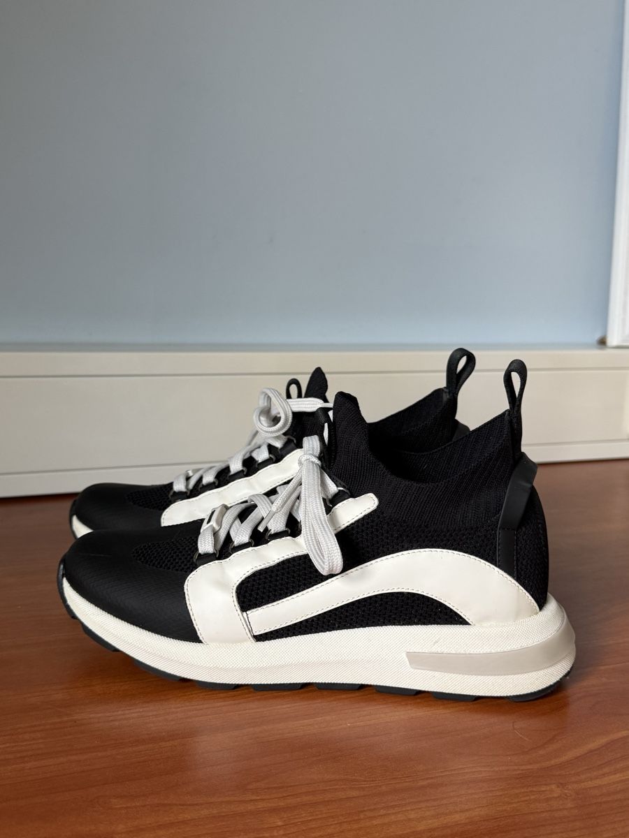 Dsquared2 Damenschuhe: Dsquared2  sneakers – Gebraucht aus Kreuzlingen von ann_dtk7