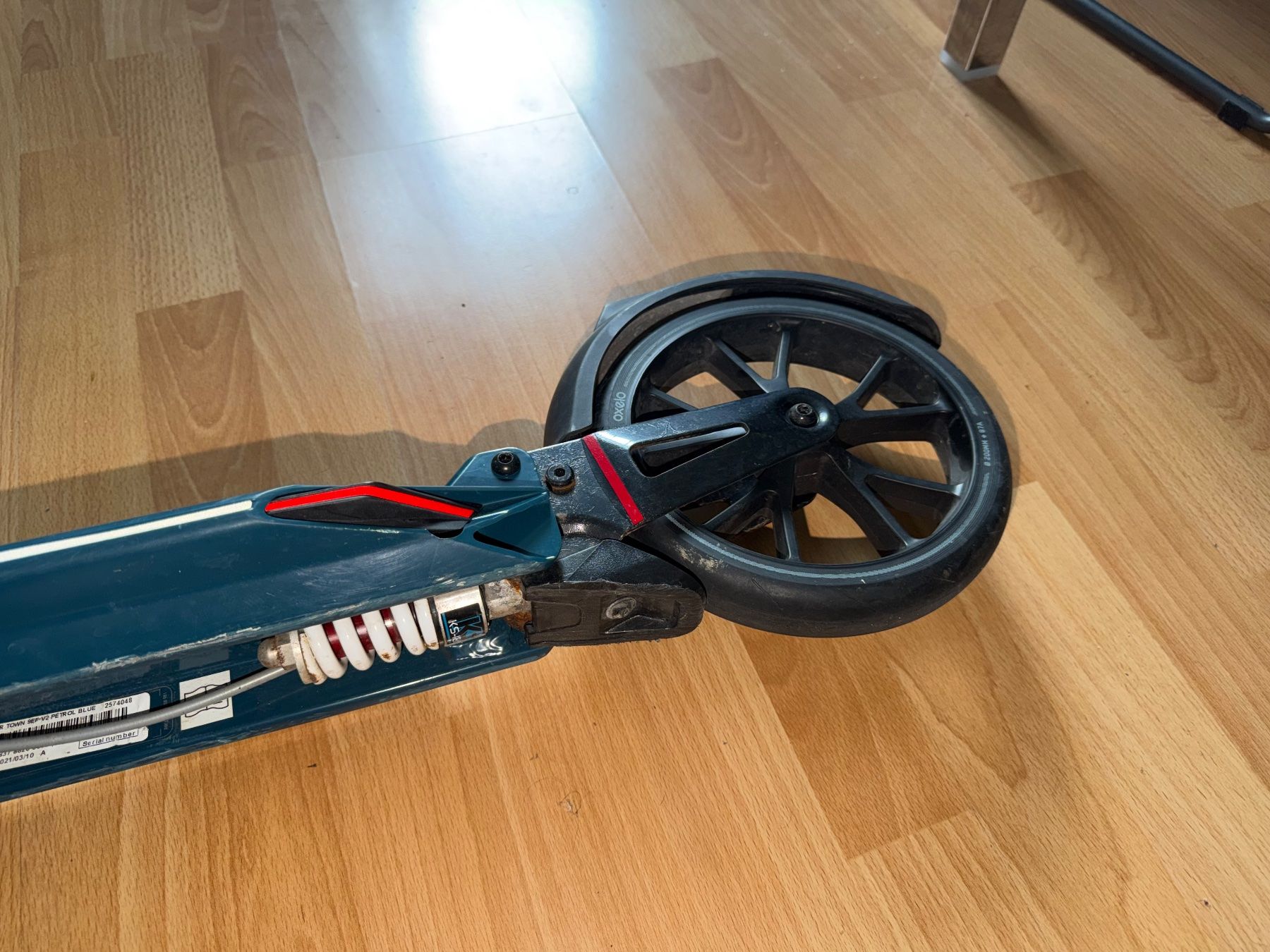 Oxelo Kickboard: Trottinette OXELO Town 9 Easyfold 200mm – Usato da Aarau venduto da KorgPA 5